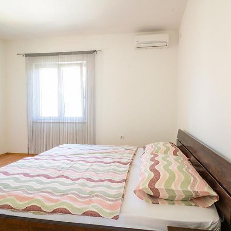 Apartment Guest House Leo Zadar Eksteriør bilde