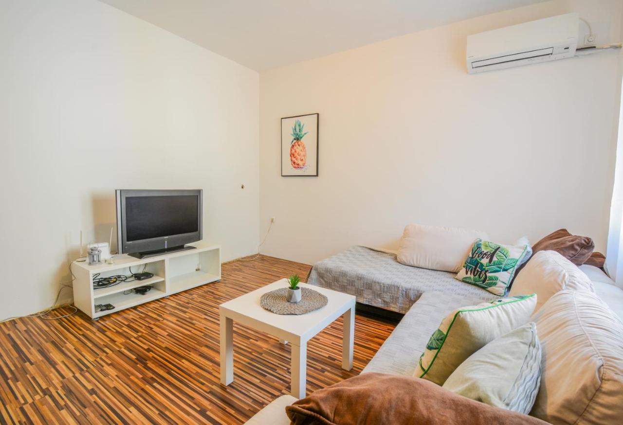 Apartment Guest House Leo Zadar Eksteriør bilde