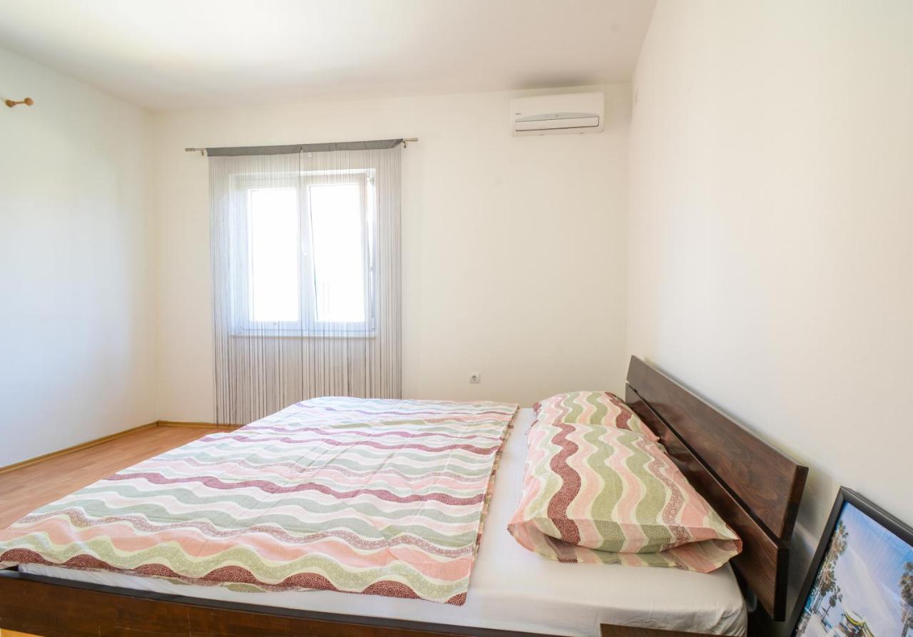 Apartment Guest House Leo Zadar Eksteriør bilde