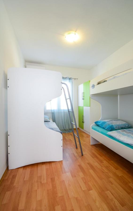 Apartment Guest House Leo Zadar Eksteriør bilde